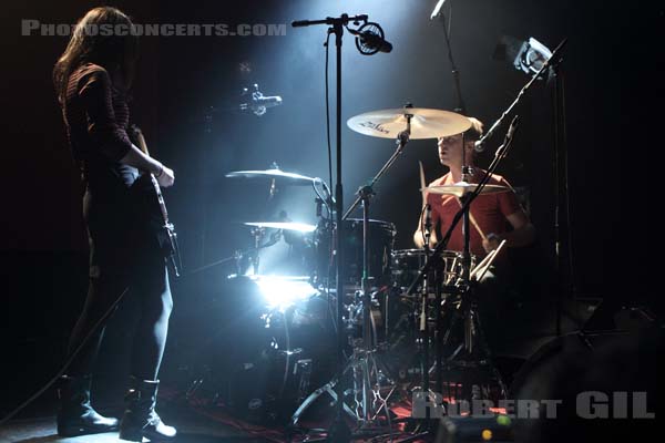 BLOOD RED SHOES - 2012-04-11 - PARIS - L'Alhambra - 